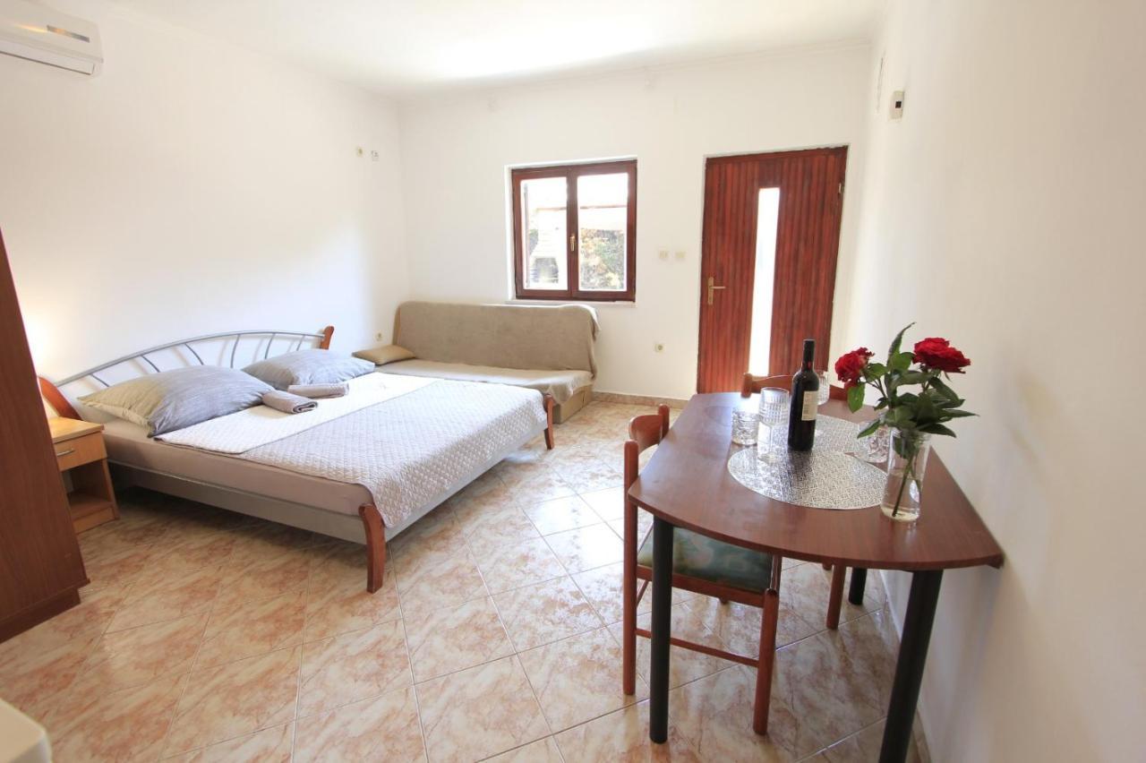 Apartmani Nika Bibinje Bagian luar foto