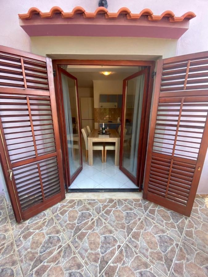 Apartmani Nika Bibinje Bagian luar foto